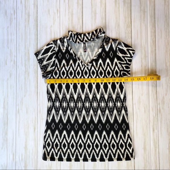 Girls Fitted T Shirt! - Picture 4 of 6